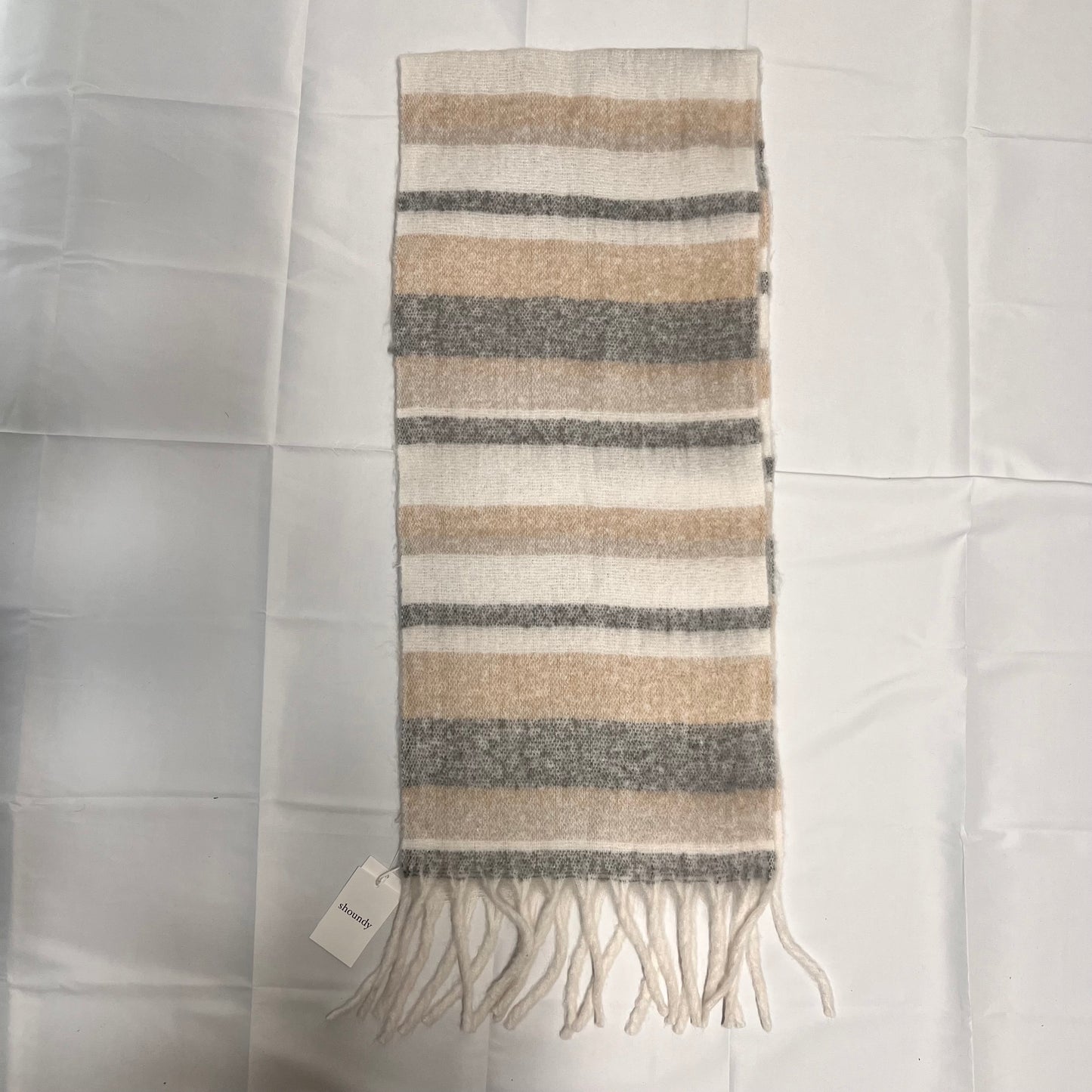 ニットマフラー 明るめカラーストライプ