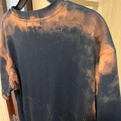 Bleached silhouette tee 01