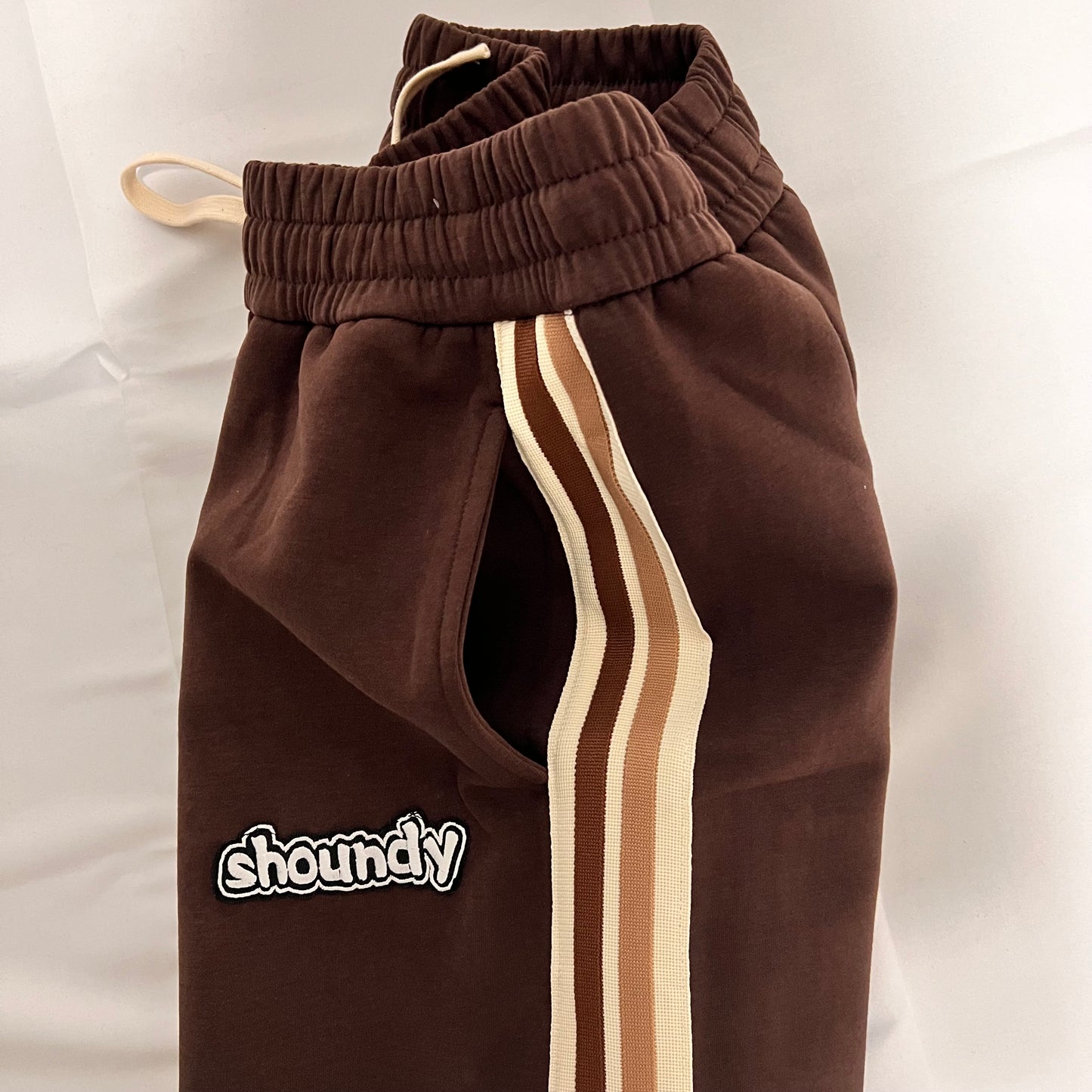 ジャージセットアップ shoundymodel カラー.ブラウン　ver.ロゴホワイト