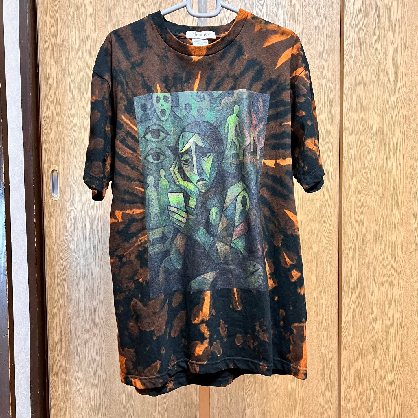 「疲れている人」Tシャツ一点物