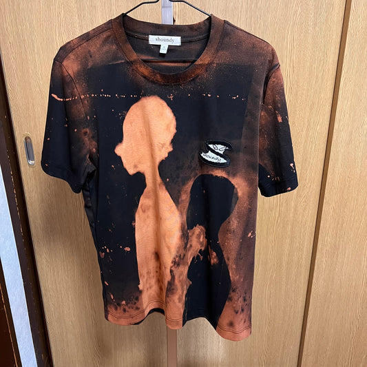 Bleached silhouette tee 04