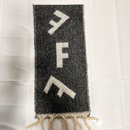 ニットマフラー　両面FF柄デザイン