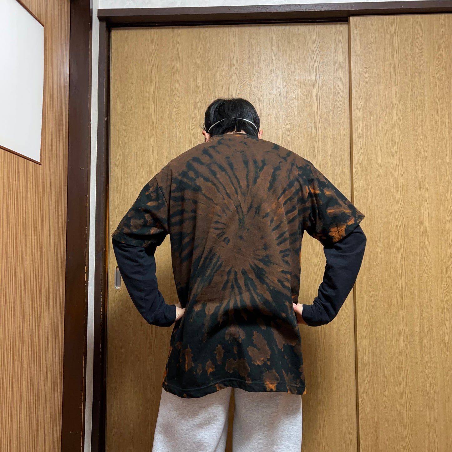 「疲れている人」Tシャツ一点物