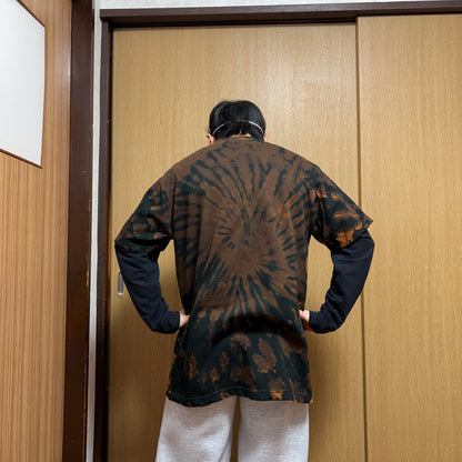 「疲れている人」Tシャツ一点物