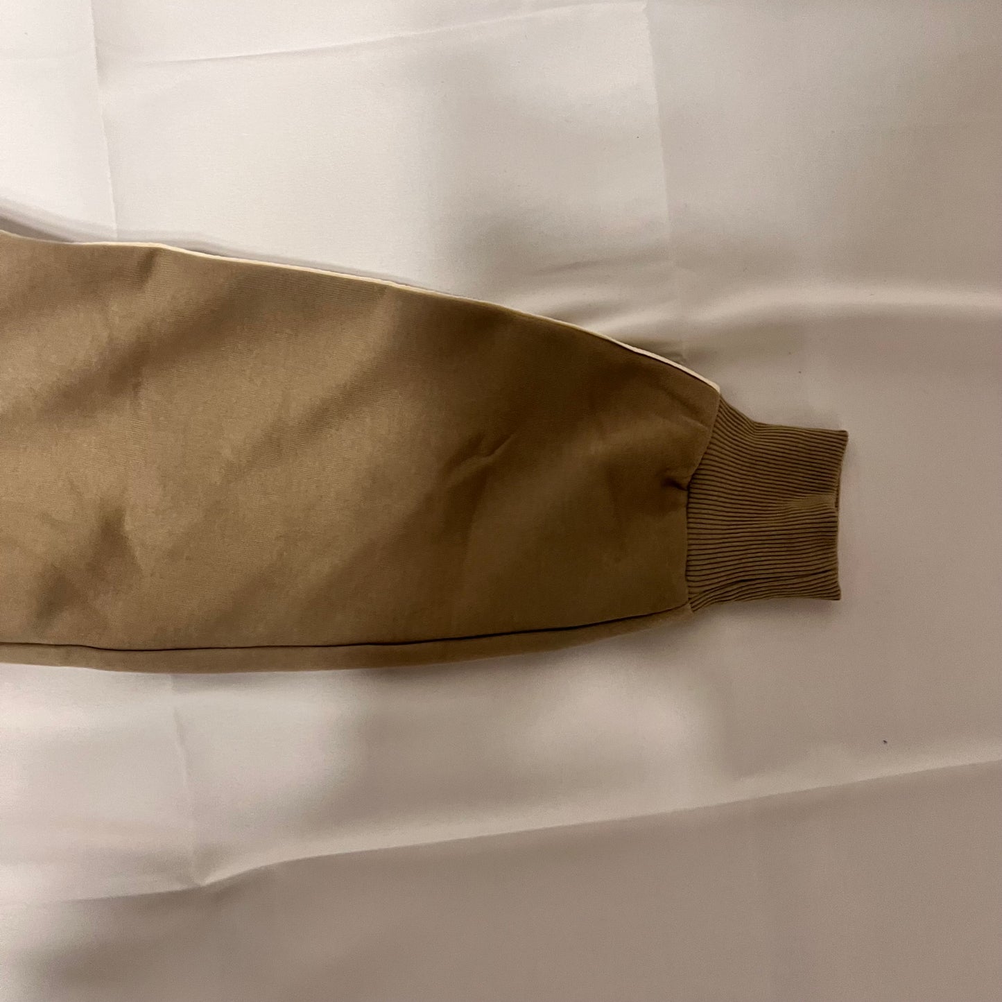 ジャージセットアップ shoundymodel カラー.カーキ　ver.ロゴホワイト