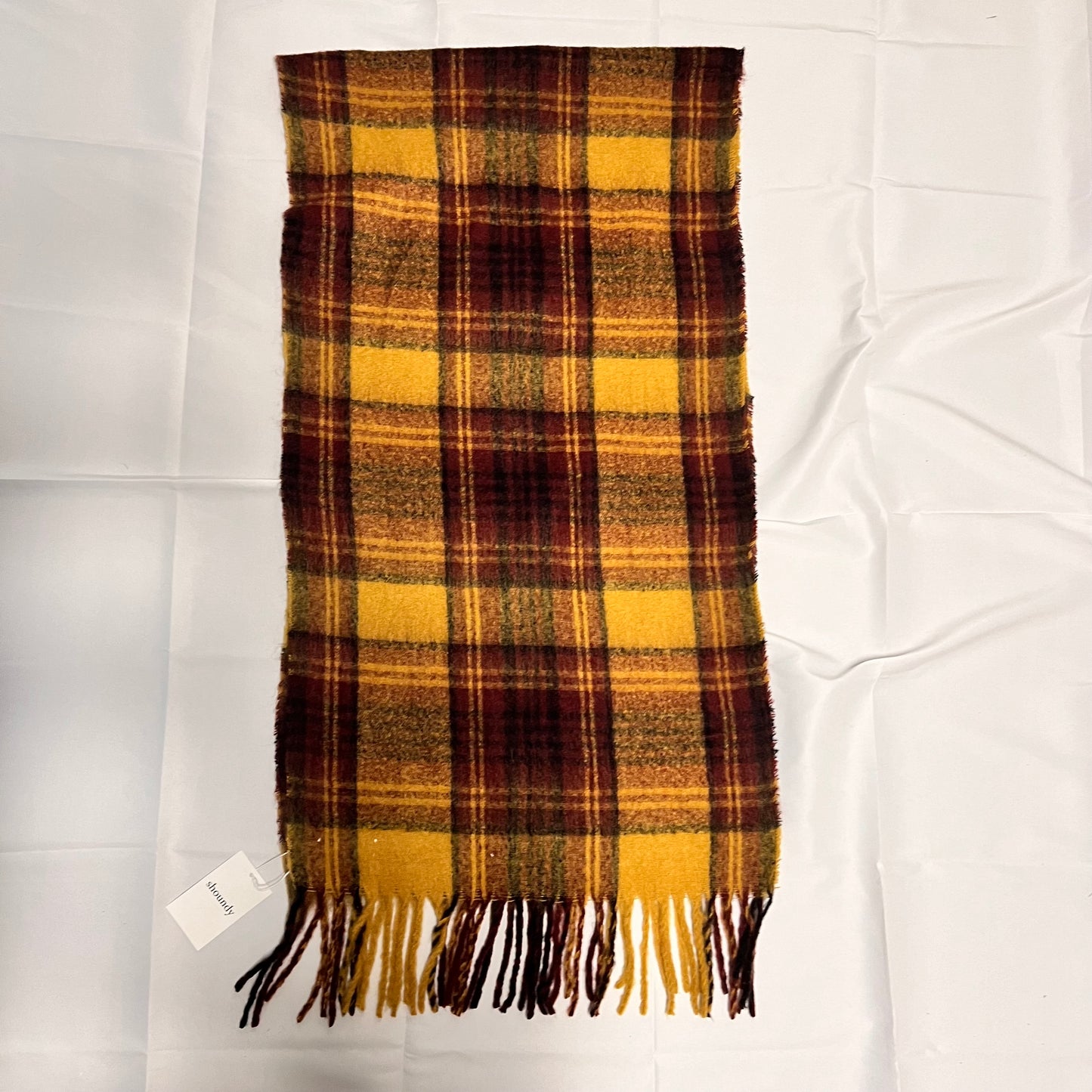 ニットマフラー　イエローレッドチェック柄