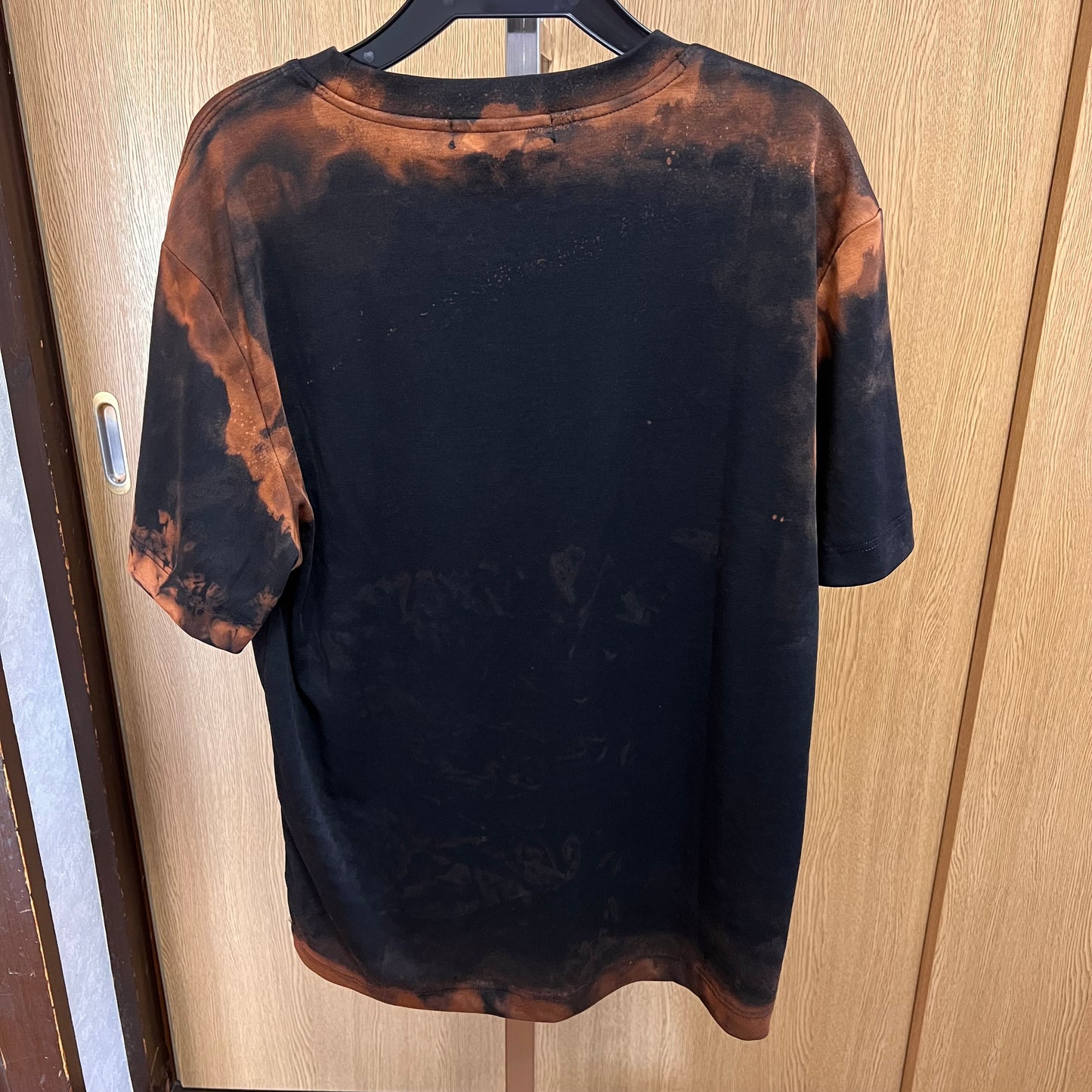 Bleached silhouette tee 01