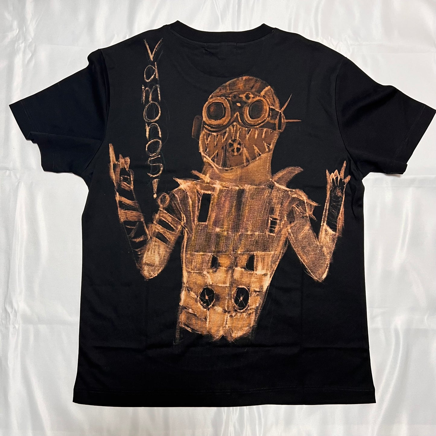 スピードマスクキャラクター アートTシャツ〈一点物〉