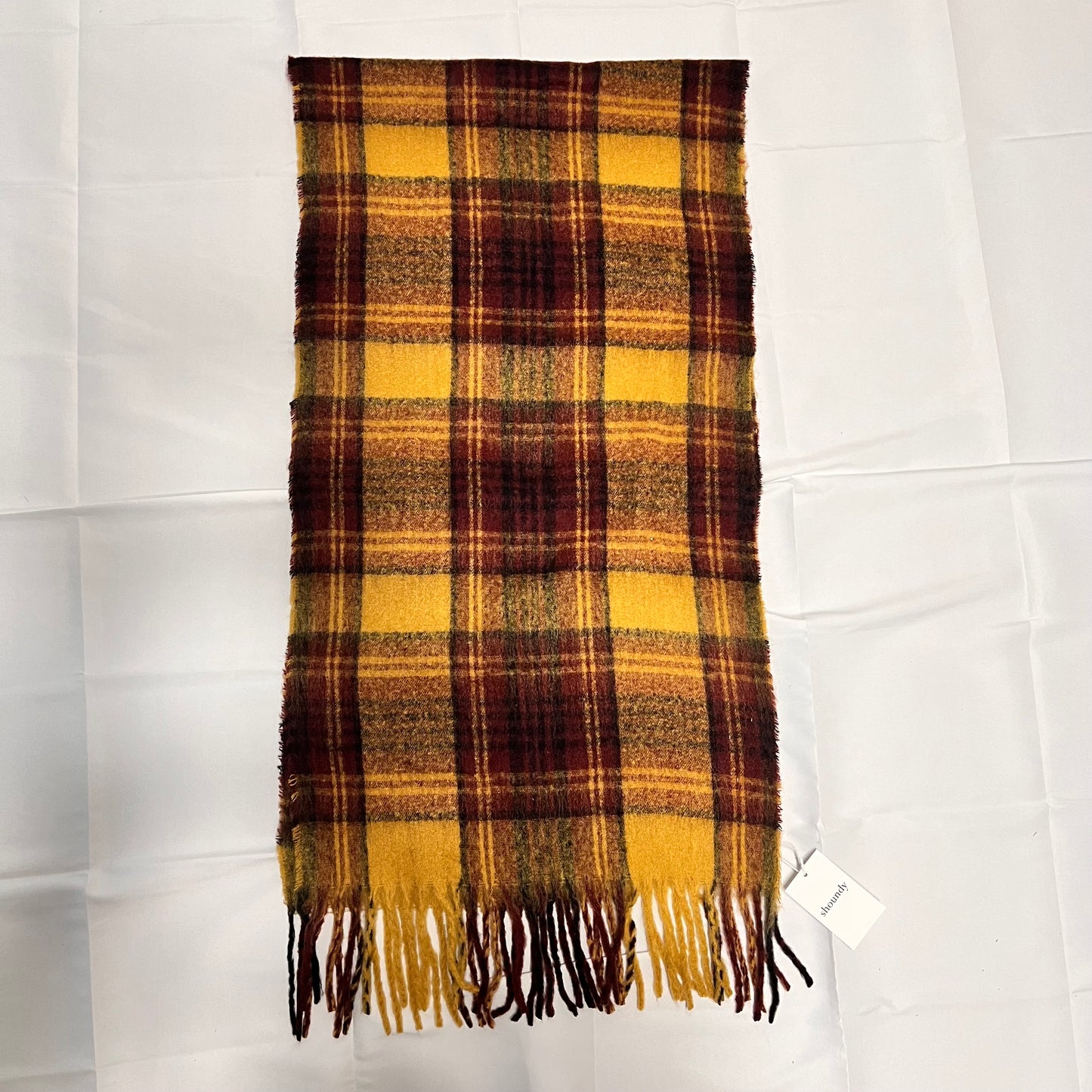 ニットマフラー　イエローレッドチェック柄