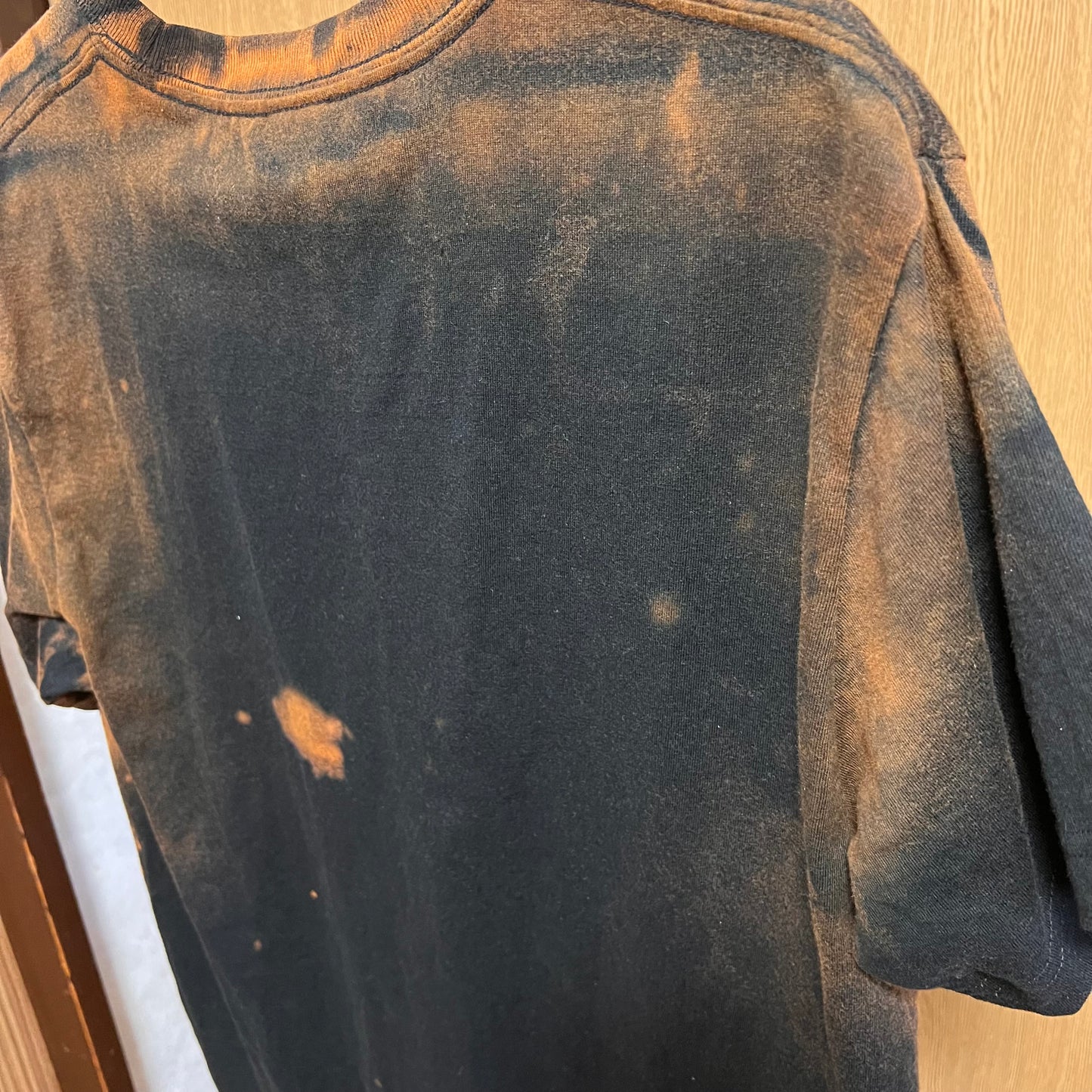 Bleached silhouette tee 02