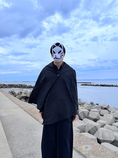 モード系マント羽織