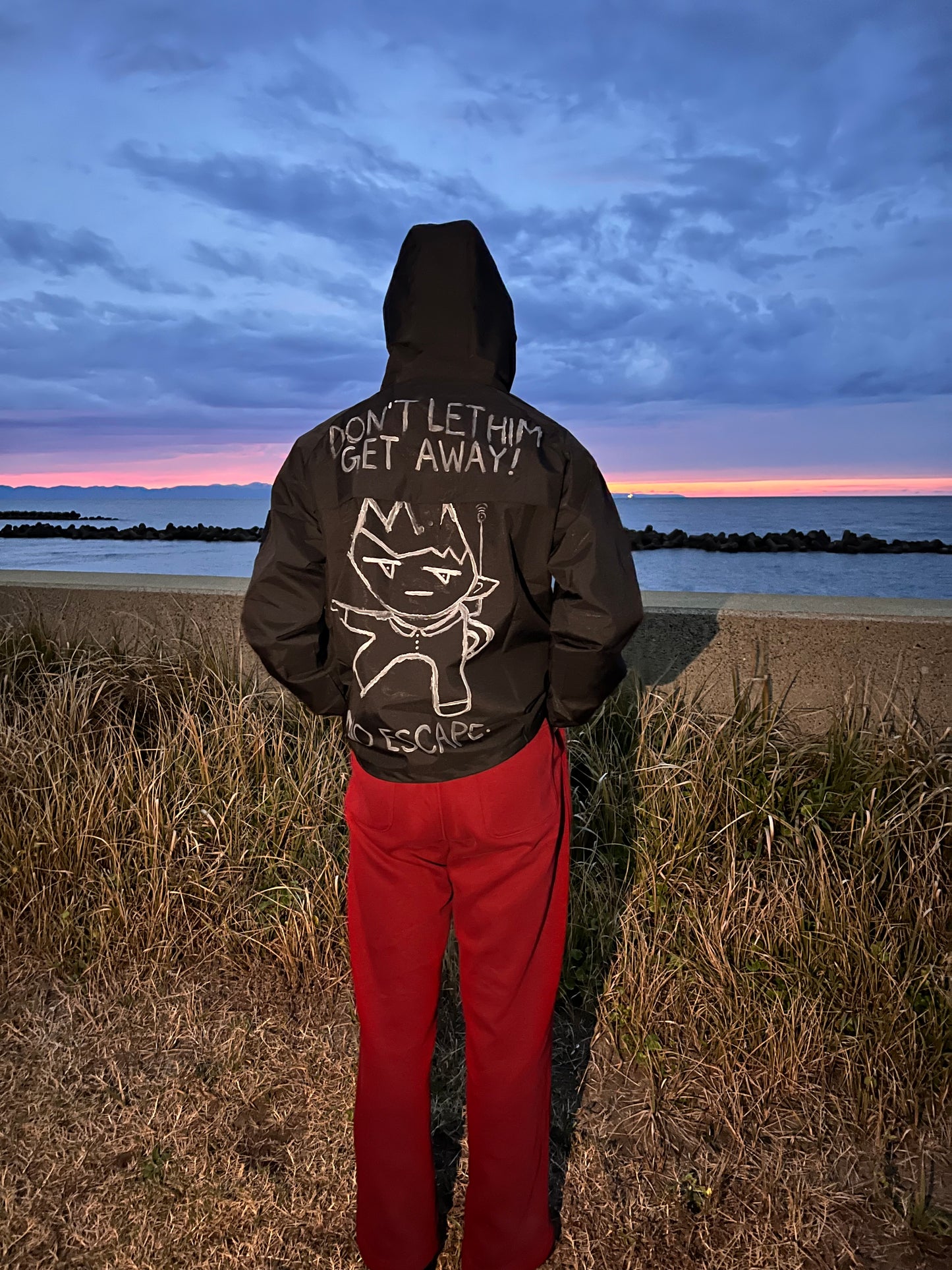 撥水機能付き / ナイロンジャケット（ユニセックス）
マウンテンパーカー　一点物