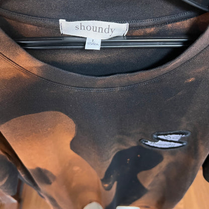 Bleached silhouette tee 01